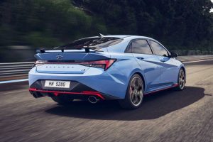 2022-hyundai-elantra-n-exterior-view (1)