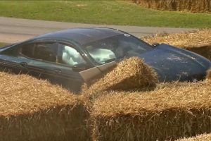 ALPINA-B8-Gran-Coupe-crash