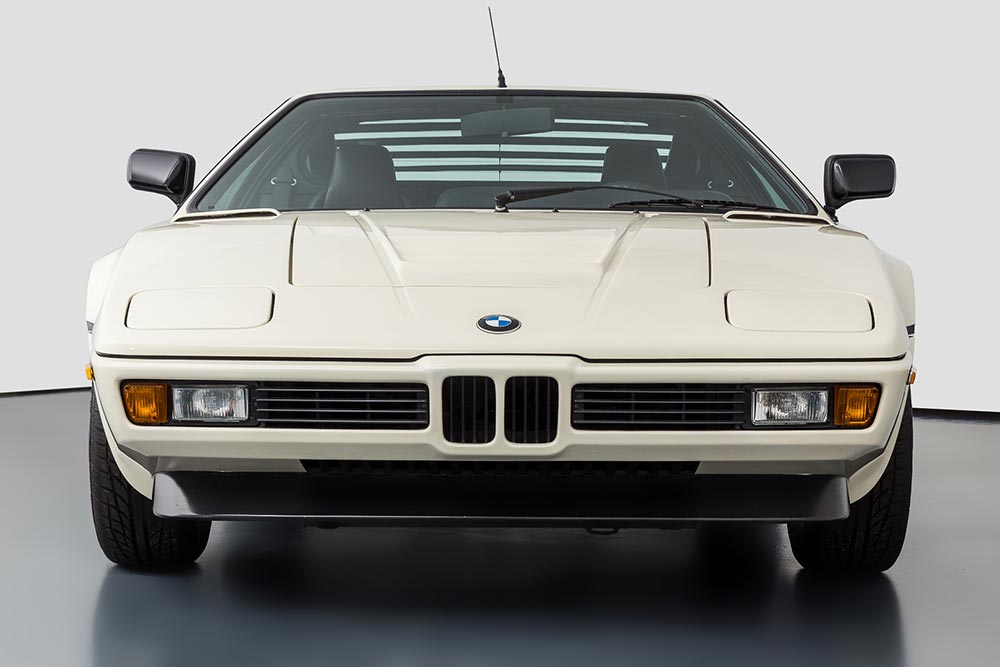 https://autogreeknews.gr/wp-content/uploads/2021/07/BMW_M1-7.jpg