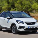 Honda-Jazz-Crosstar-Hybrid-(2)