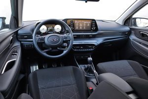 Hyundai-Bayon-1.2-interior-(11)