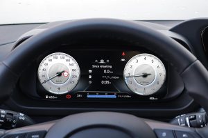 Hyundai-Bayon-1.2-interior-(16)