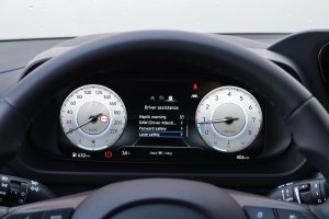 Hyundai-Bayon-1.2-interior-(20)