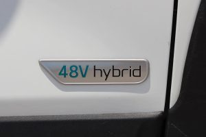 Kia-Stonic-1.0TGDI-100PS-48V-Hybrid-(32)