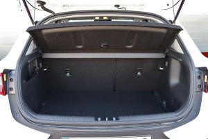 Kia-Stonic-1.0TGDI-100PS-48V-Hybrid-(6)