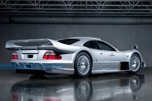 Mercedes-Benz-CLK-GTR-3