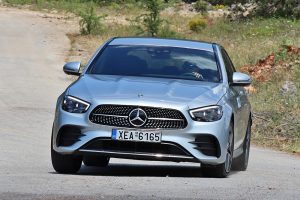 Mercedes E 300 e (2)