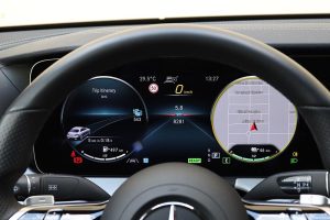 Mercedes E 300 e (31)