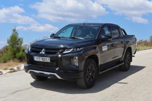 Mitsubishi-L200-2021-(1)
