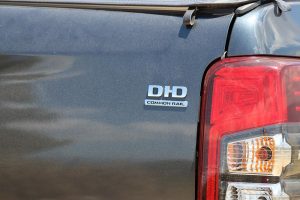 Mitsubishi-L200-2021-(14)