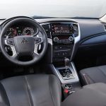 Mitsubishi-L200-2021-(30)