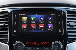 Mitsubishi-L200-2021-(33)