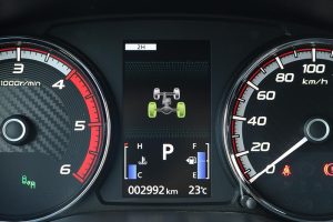 Mitsubishi-L200-2021-(46)