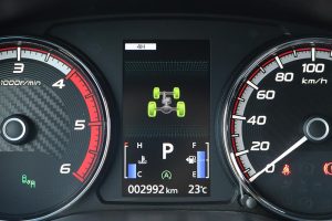 Mitsubishi-L200-2021-(47)