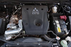 Mitsubishi-L200-2021-(52)