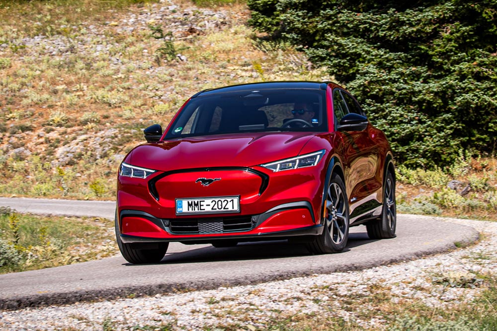 https://autogreeknews.gr/wp-content/uploads/2021/07/Mustang_Mach-E-15.jpg