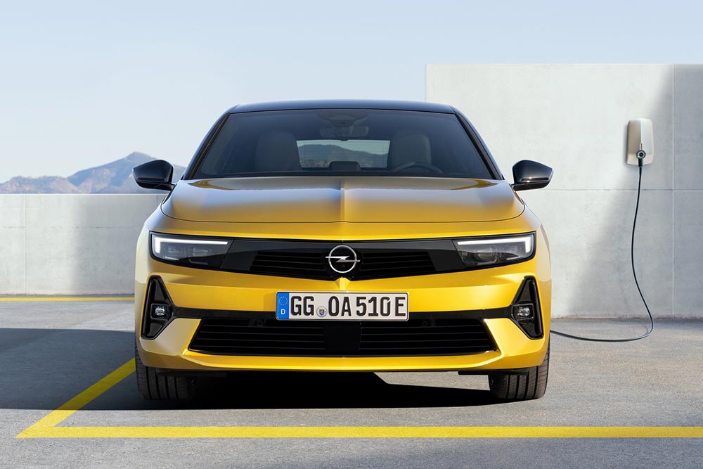 https://autogreeknews.gr/wp-content/uploads/2021/07/Opel-Astra-2021-2.jpg