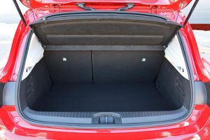 Renault Clio Hybrid (42)