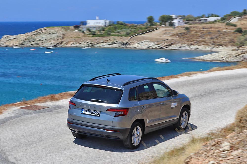 https://autogreeknews.gr/wp-content/uploads/2021/07/Skoda-Karoq-1.5-TSI-Tzia-5.jpg