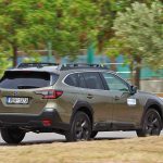 Subaru-Outback-(2)