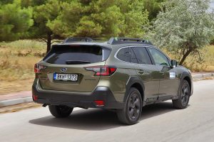 Subaru-Outback-(6)