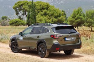 Subaru-Outback-(7)