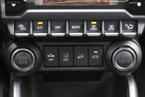 Suzuki-Ignis-1.2-Hybrid-4×4-(24)