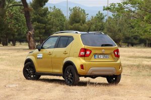 Suzuki-Ignis-1.2-Hybrid-4×4-(3)
