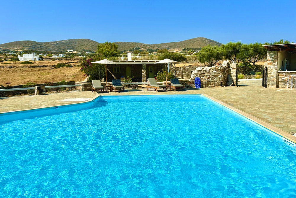 Ξενοδοχείο Swiss Home στην Πάρο (Νάουσα)