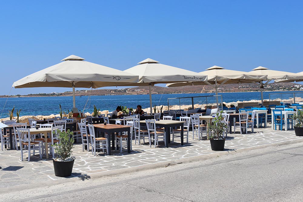 https://autogreeknews.gr/wp-content/uploads/2021/07/Taverna-Mouragio-Paros-12-1.jpg