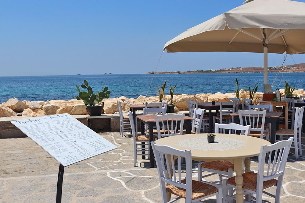 https://autogreeknews.gr/wp-content/uploads/2021/07/Taverna-Mouragio-Paros-15-1.jpg