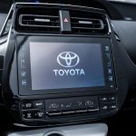 Toyota-Prius-PHEV-(6)