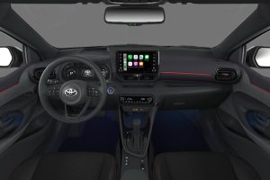 Toyota-Yaris-Tokyo-interior