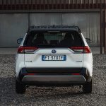 Toyota_RAV4-15