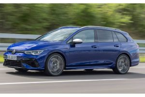VW-Golf-R-Wagon-1
