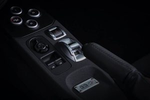 alfa-romeo-4c-spider-33-stradale-tributo-unveiled- (5)