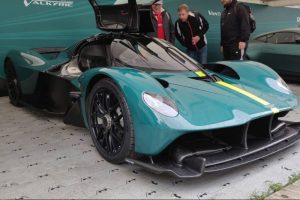 aston martin valkyrie front 2