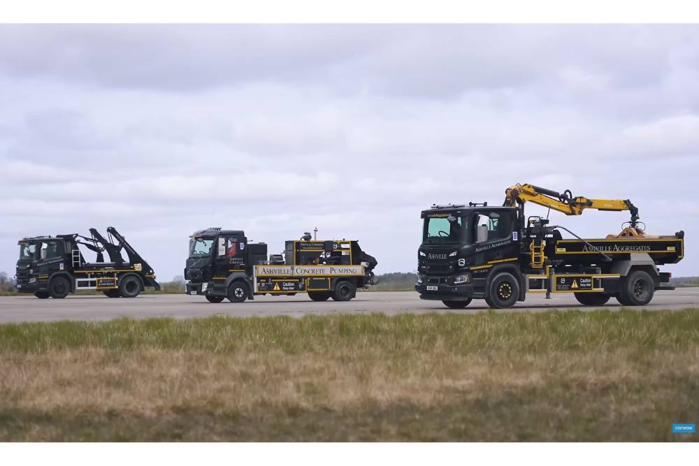 Μάχη υπερβαρέων βαρών με Volvo και Scania (+video)