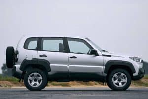 lada niva price in germany 02