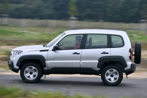 lada niva price in germany 09