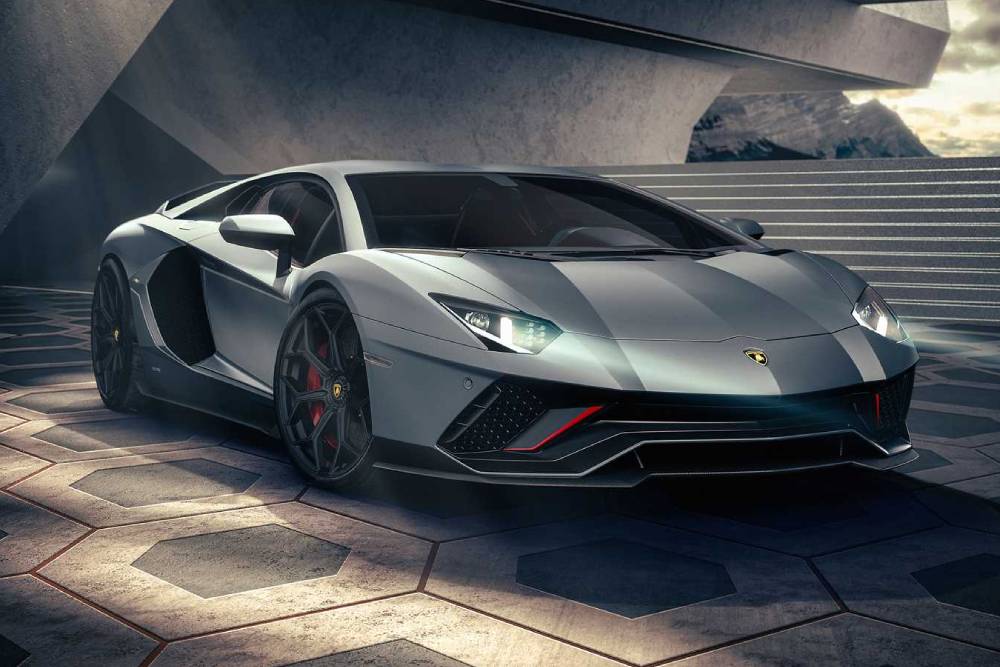https://autogreeknews.gr/wp-content/uploads/2021/07/lamborghini-aventador-lp-780-4-ultimae-1.jpg
