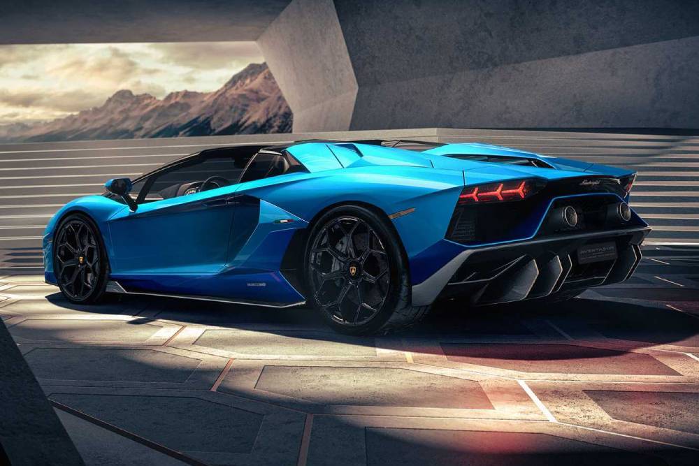 https://autogreeknews.gr/wp-content/uploads/2021/07/lamborghini-aventador-lp-780-4-ultimae-11.jpg