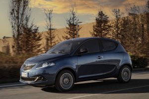 lancia_ypsilon_hybrid_ecochic_94