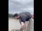 man jumps off bridge to escape traffic jam