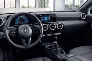 mercedes-cla-180-interior
