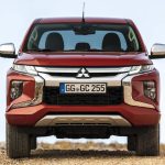 mitsubishi-L200-8