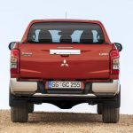 mitsubishi-L200-9