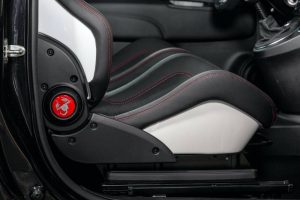 new-abarth-695-esseesse-unveiled-with-exclusive-lo (4)