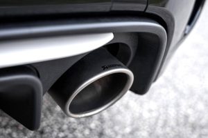 new-abarth-695-esseesse-unveiled-with-exclusive-lo (7)