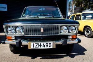 old ladas for rent 3